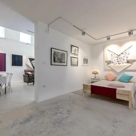 Vila Gallery Bura By Interhome