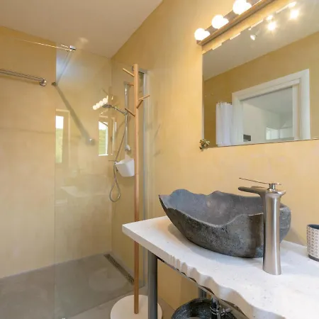 Gallery Bura By Interhome * Momjan